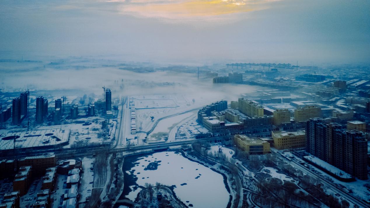 《初雪后喀什河》周浩