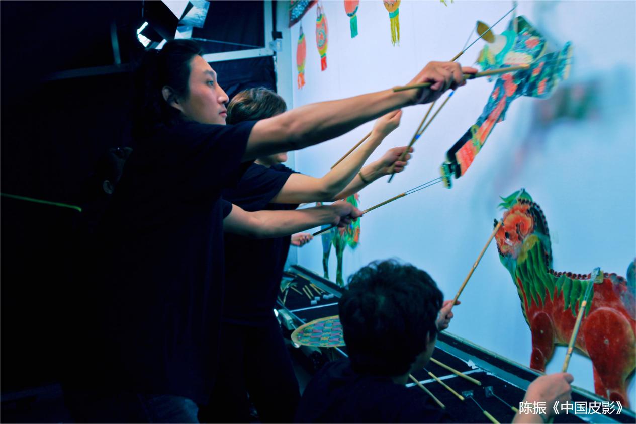 《中国皮影》