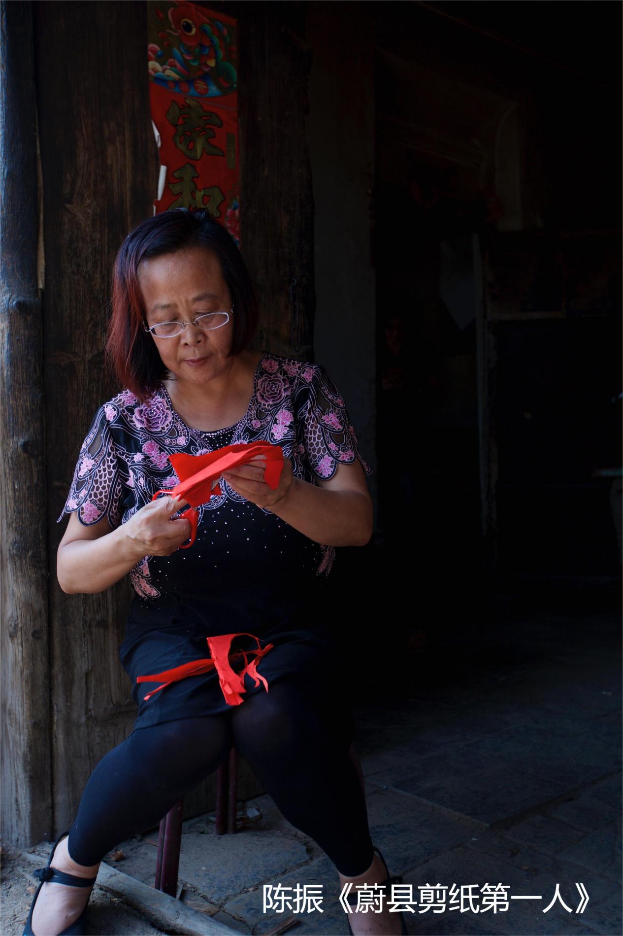 《蔚县剪纸第一人》
