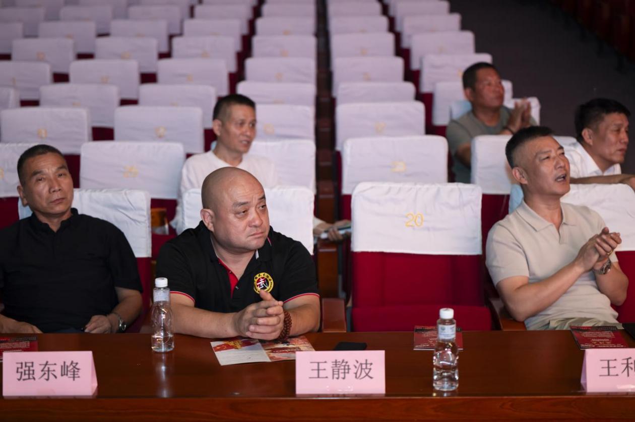 b63408abe58a7ba67e3b22d86c3a3c4