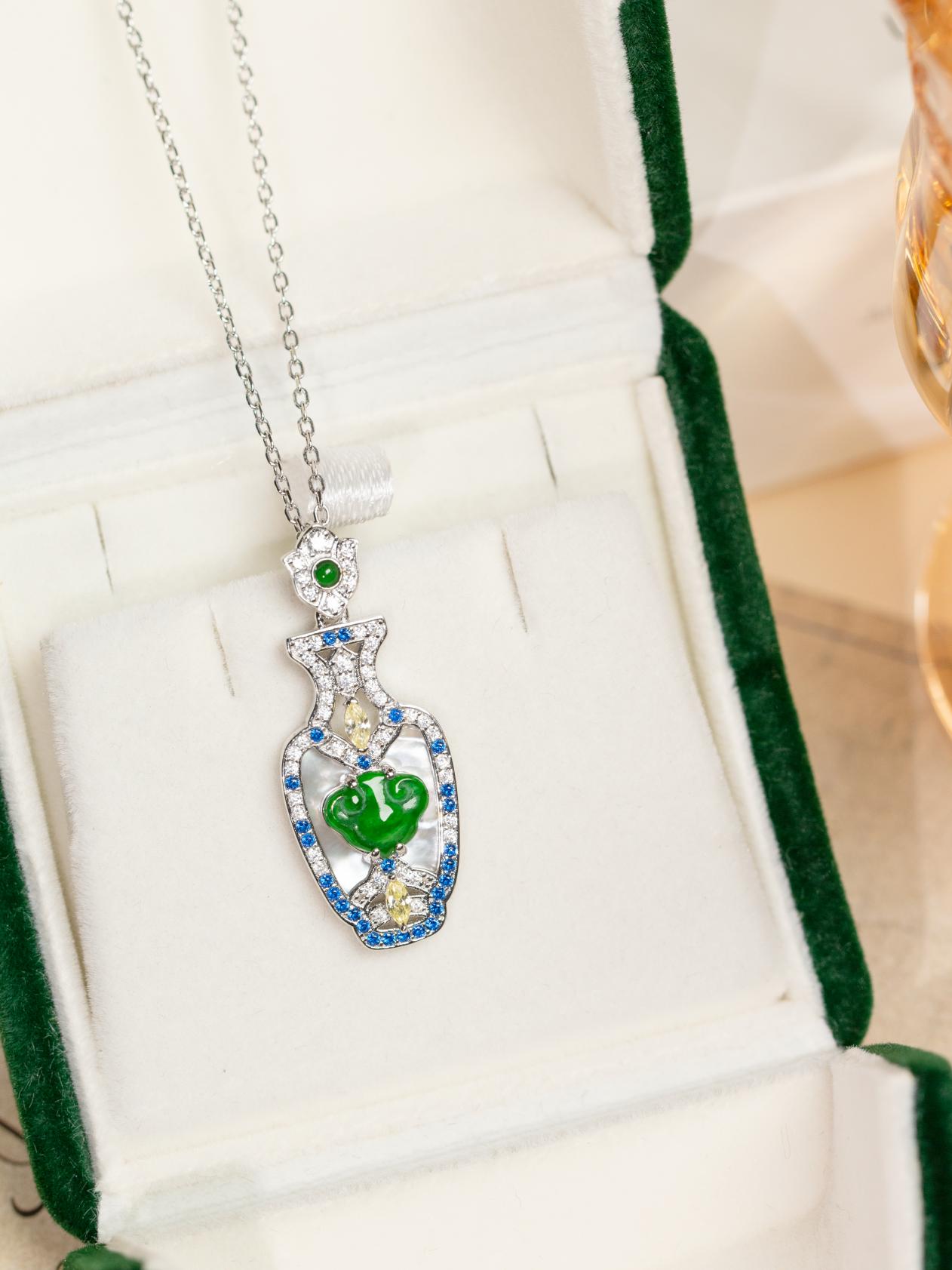 276e998da558b6a38a4f79c2b588be3