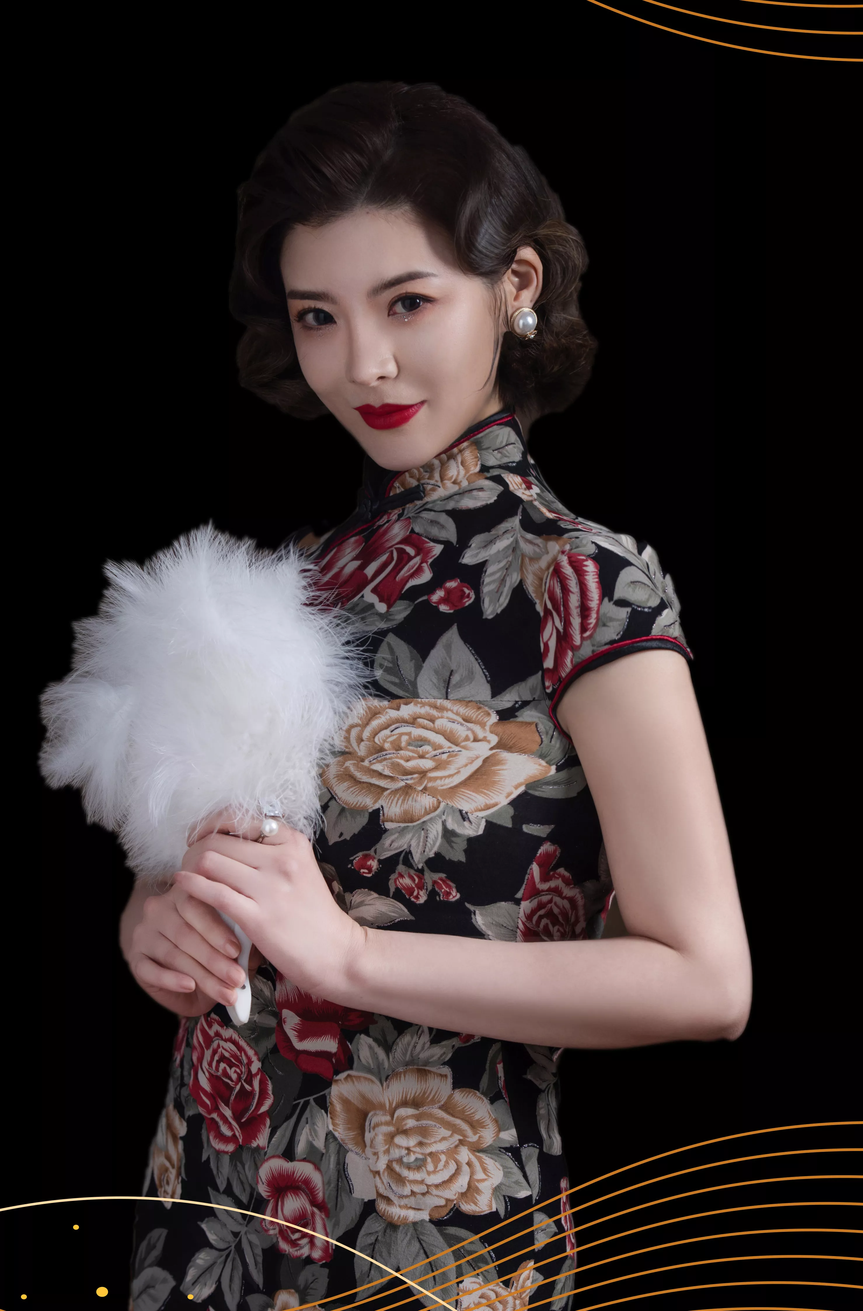 演员：唐菱